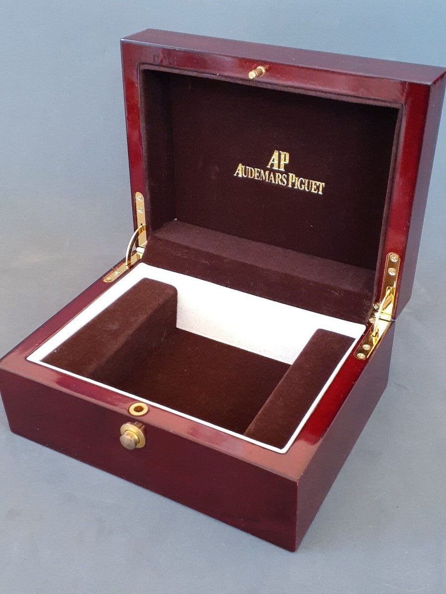 Audemars-Piguet - Royal OakDouble Balance Wheel Openworked